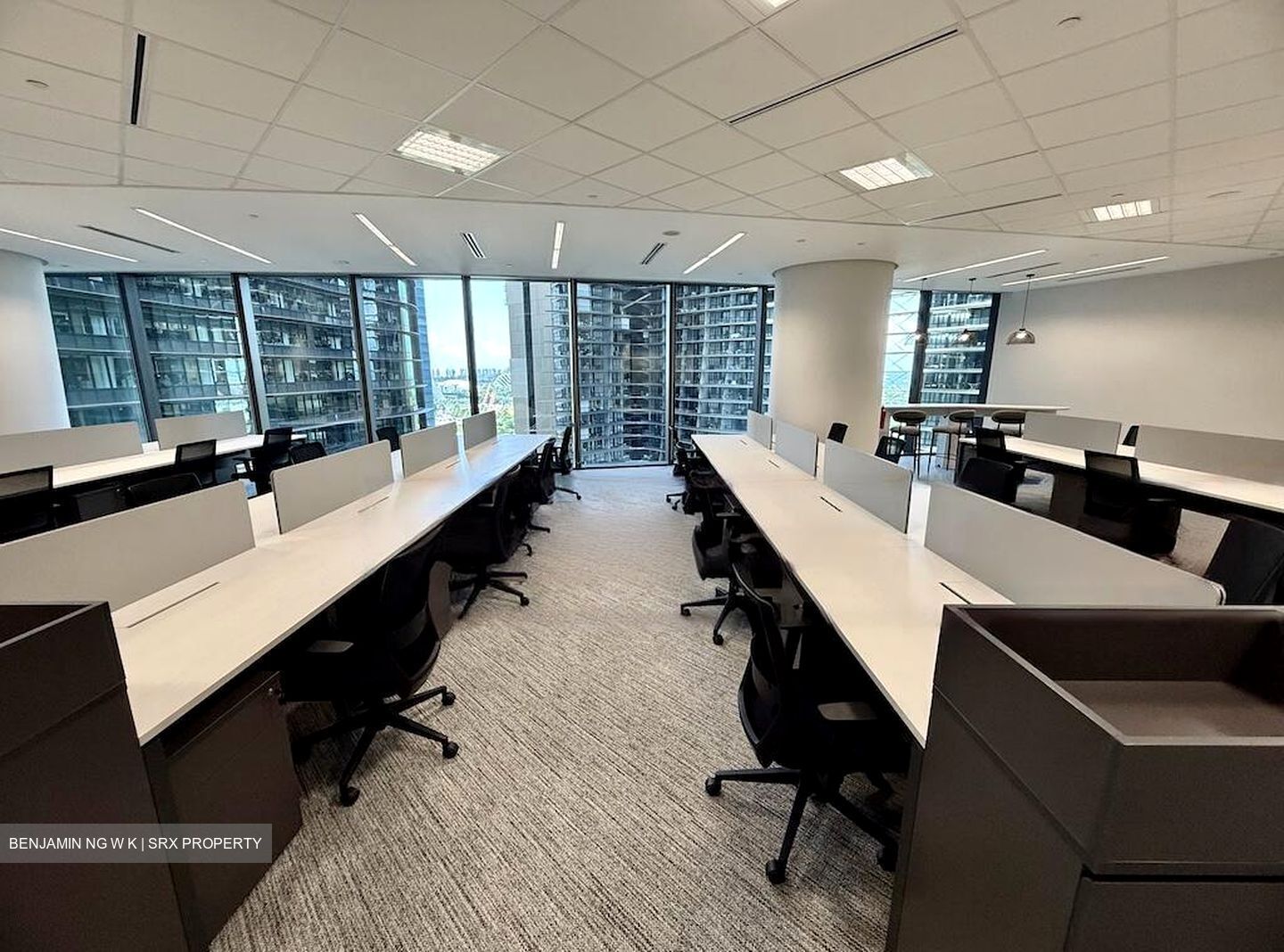 Marina Bay Residences (D1), Office #484143611